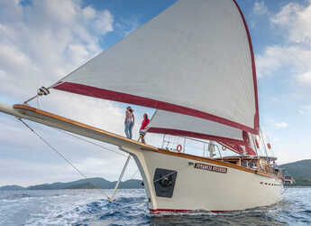 Rent a schooner in Sumpetar - Gulet Morning Star