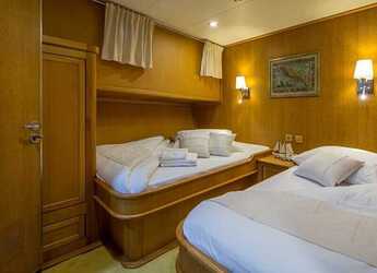 Rent a schooner in Sumpetar - Gulet Morning Star