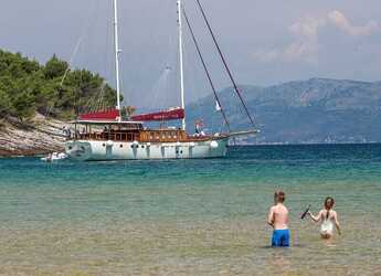 Rent a schooner in Sumpetar - Gulet Morning Star