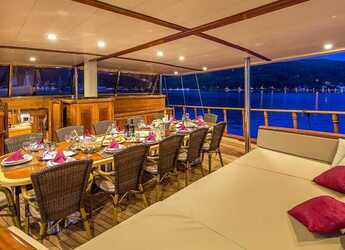 Rent a schooner in Sumpetar - Gulet Morning Star