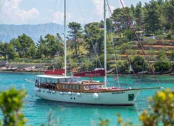 Rent a schooner in Sumpetar - Gulet Morning Star
