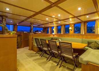 Rent a schooner in Sumpetar - Gulet Morning Star