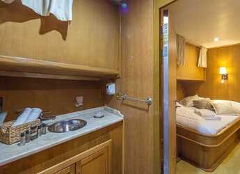 Rent a schooner in Sumpetar - Gulet Morning Star