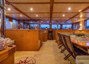 Rent a schooner in Sumpetar - Gulet Morning Star