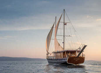 Rent a schooner in Sumpetar - Gulet Altair