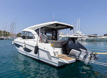 Louer bateau à moteur à Marina Frapa - Antares 11 OB