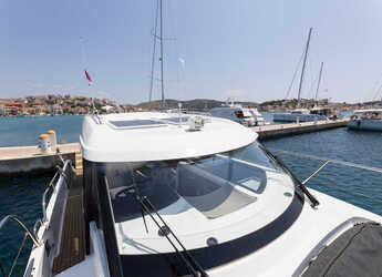 Louer bateau à moteur à Marina Frapa - Antares 11 OB