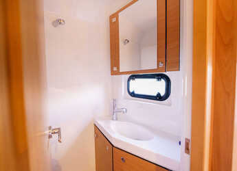 Rent a catamaran in Nea Peramos - Bali 4.8 