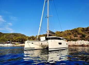 Alquilar catamarán en Marina Delta Kallithea - Astréa 42