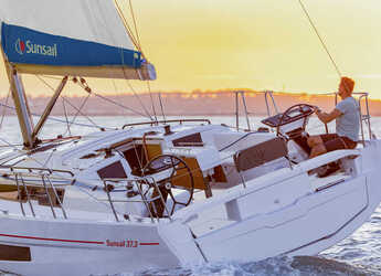 Louer voilier à D-Marin Marina Lefkas - Sunsail 37.3 (Premium Plus)