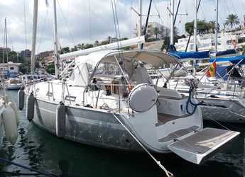 Rent a sailboat in Port Mahon - Bavaria 36 Cruiser Avantgarde