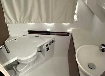 Rent a motorboat in D-Marin Borik - Merry Fisher 895 Serie 2