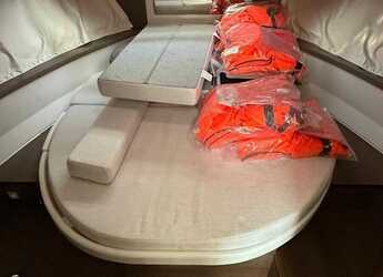 Rent a motorboat in D-Marin Borik - Merry Fisher 895 Serie 2