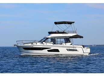 Rent a motorboat in D-Marin Borik - Merry Fisher 1095 FLY
