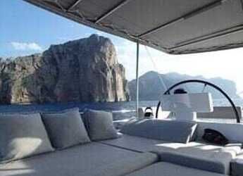 Alquilar catamarán en Cala dei Sardi - Lagoon 620