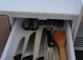 Alquilar catamarán en Agia Pelagia Marina - Bali 4.1