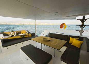 Louer catamaran à Marina Zeas - Dufour Catamaran 48