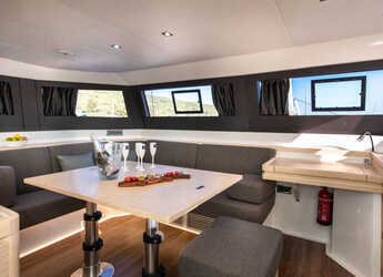 Louer catamaran à Marina Zeas - Dufour Catamaran 48