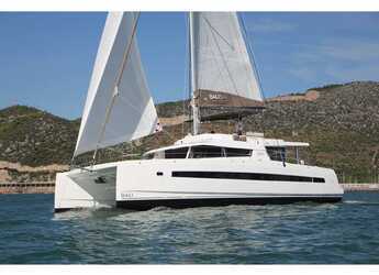 Rent a catamaran in Port d'Aiguadolç - Bali 5.4.