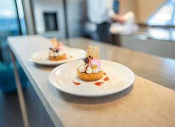 Rent a catamaran in Port of Mahe - Lagoon Seventy 7