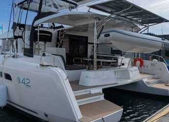 Rent a catamaran in Port of Mahe - Lagoon 42