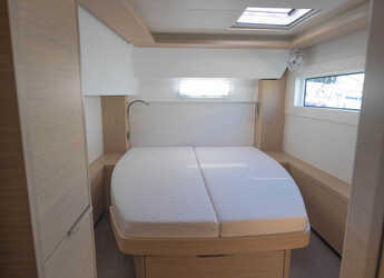 Rent a catamaran in Marina Bas du Fort - Lagoon 46 