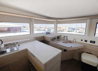 Rent a catamaran in Marina Bas du Fort - Lagoon 46 