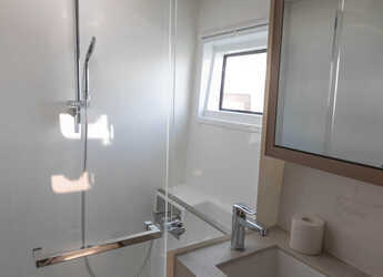 Rent a catamaran in Marina Bas du Fort - Lagoon 46 