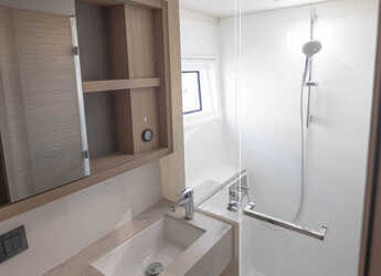 Rent a catamaran in Marina Bas du Fort - Lagoon 46 