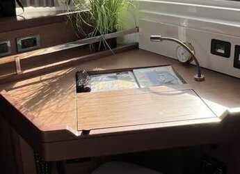 Alquilar catamarán en Lavrion Marina - Lagoon 46