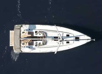 Rent a sailboat in Yes marina - Bavaria C38