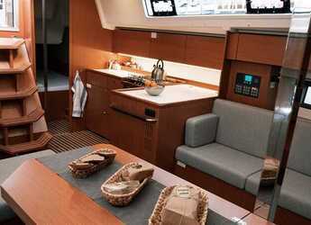 Louer voilier à Yes marina - Bavaria C42