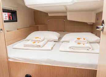 Louer voilier à Yes marina - Bavaria C42