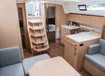 Louer voilier à Yes marina - Bavaria C42