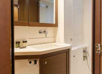 Rent a catamaran in Marina Tourlos - Lagoon 450 Fly