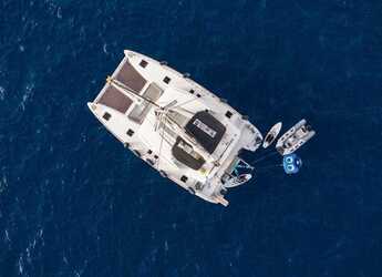 Rent a catamaran in Marina Tourlos - Lagoon 450 Fly