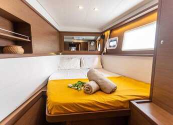 Rent a catamaran in Marina Tourlos - Lagoon 450 Fly