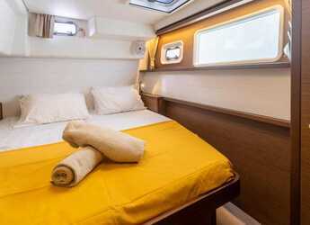 Rent a catamaran in Marina Tourlos - Lagoon 450 Fly