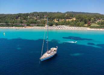 Rent a sailboat in Flisvos  Marina - Sun Odyssey 51