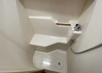 Alquilar velero en Lavrion Marina - Hanse 458