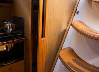 Chartern Sie segelboot in Nikiana Marina - Sun Odyssey 42DS