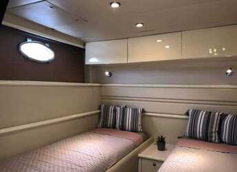 Louer yacht à Nikiti - Sunseeker Camargue 55