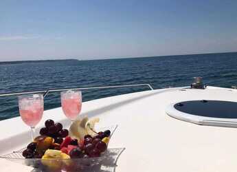 Louer yacht à Nikiti - Sunseeker Camargue 55