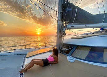 Louer catamaran à Porto Capo d'Orlando Marina - Bahia 46