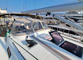Rent a sailboat in Volos - Bavaria Cruiser 40