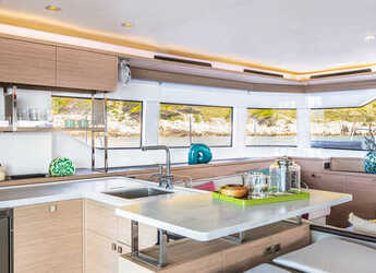 Alquilar catamarán en Marina di Portisco - Lagoon 60