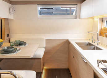 Alquilar catamarán en Marina di Portisco - Lagoon 60