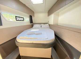 Louer catamaran à Yes marina - Astréa 42