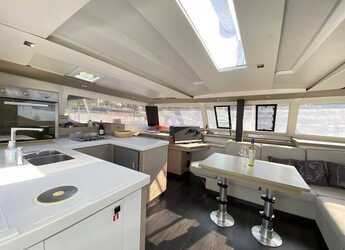 Louer catamaran à Yes marina - Astréa 42