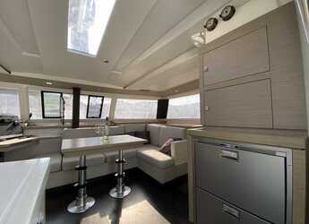 Louer catamaran à Yes marina - Astréa 42